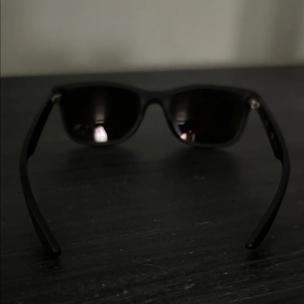 Ray-Ban Wayfarer Matte Black Kids Sunglasses with Reflective Pink Lenses
